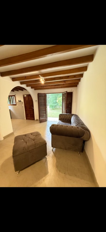 Casa Quinta en acceso a Sierra de los Padres