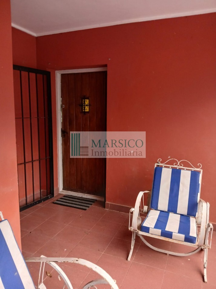 EXCELENTE CASA QUINTA EN LAGUNA LA BRAVA