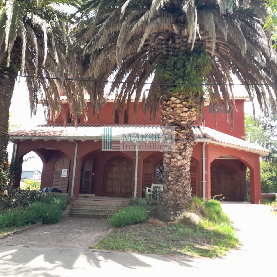 CHALET EN BARRIO COSTA DEL SOL MAR CHIQUITA