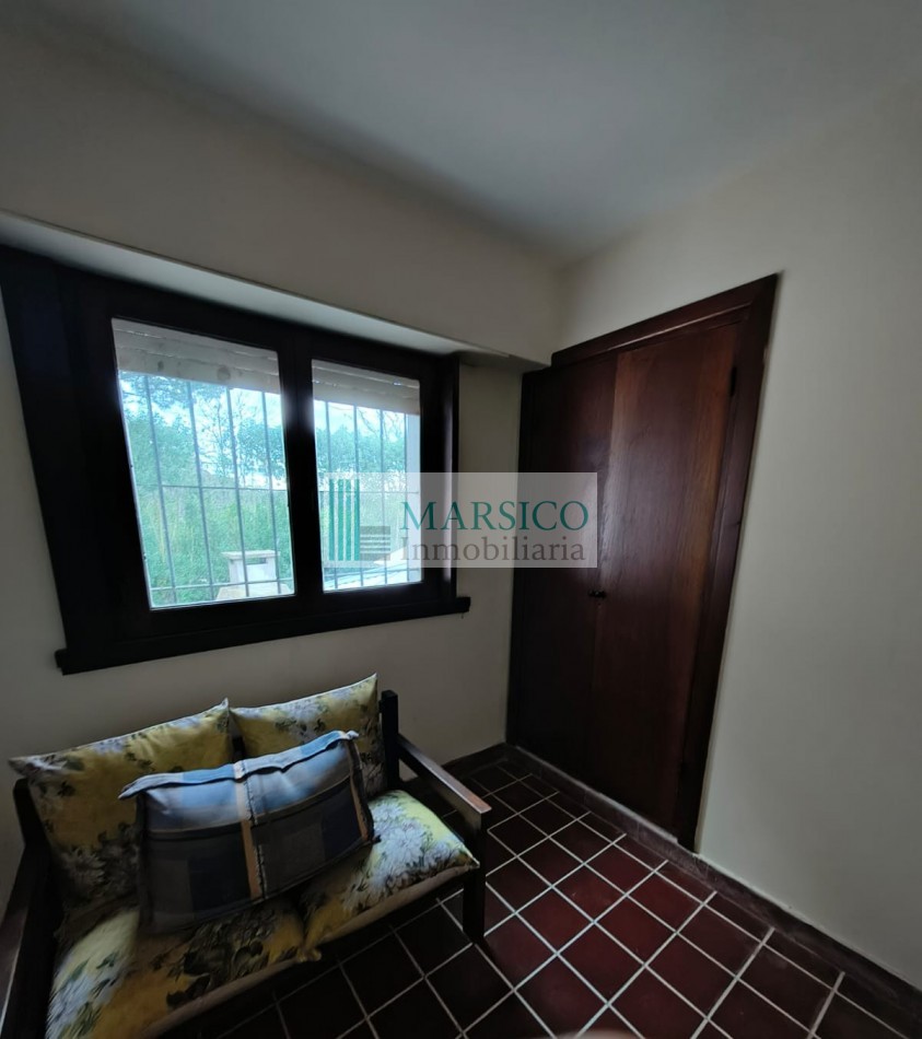 EXCELENTE CASA QUINTA EN LAGUNA LA BRAVA
