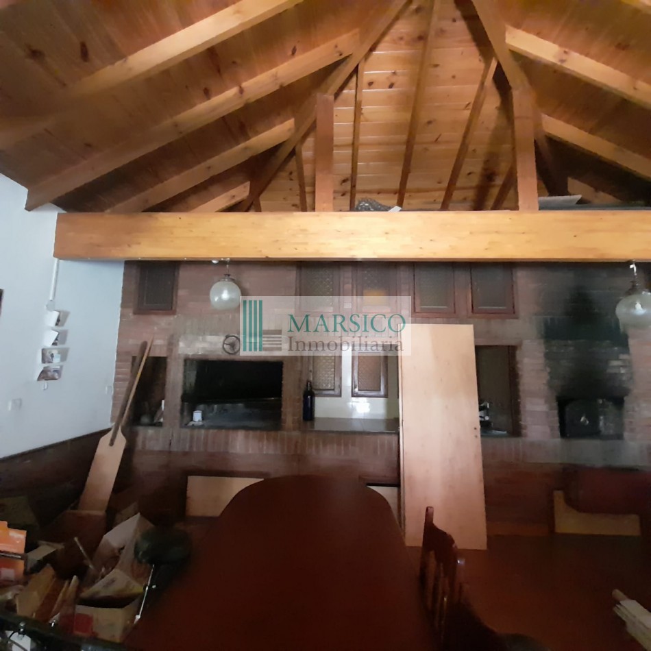 CHALET EN BARRIO COSTA DEL SOL MAR CHIQUITA
