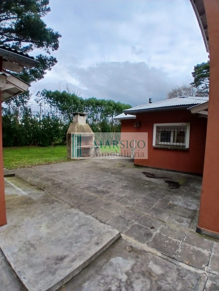 EXCELENTE CASA QUINTA EN LAGUNA LA BRAVA