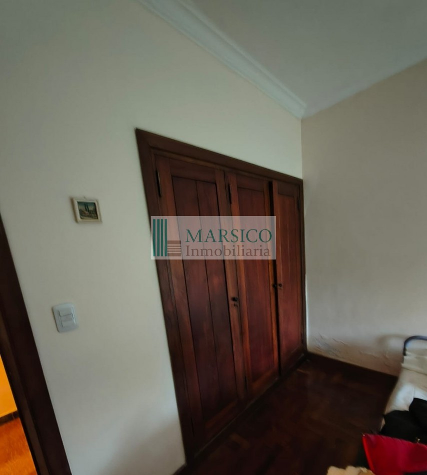 EXCELENTE CASA QUINTA EN LAGUNA LA BRAVA